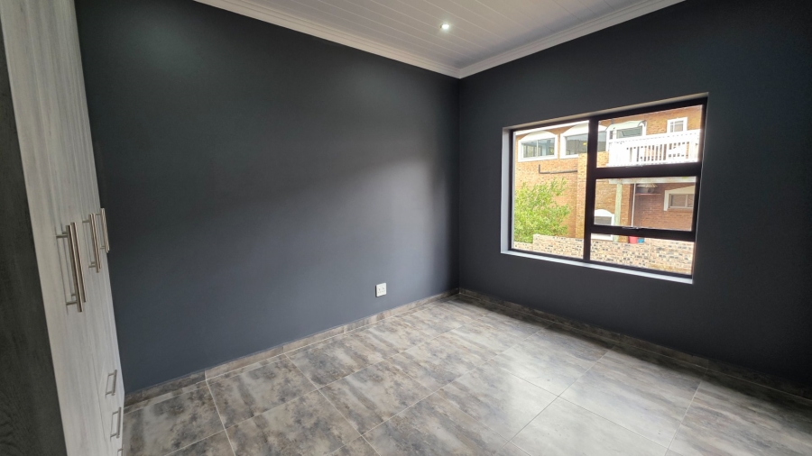 3 Bedroom Property for Sale in Island View Western Cape